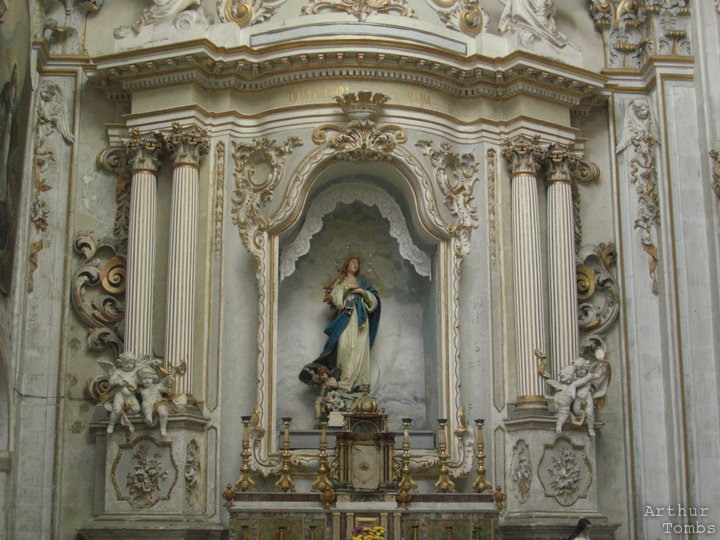 An image with no caption...