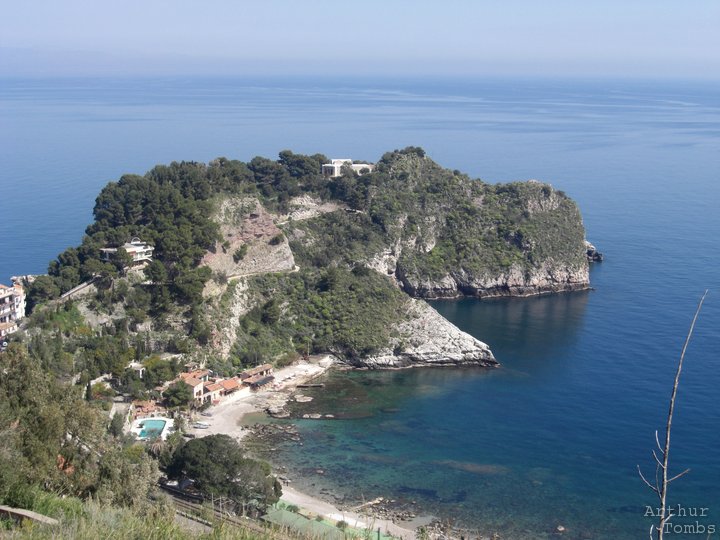 An image with no caption...