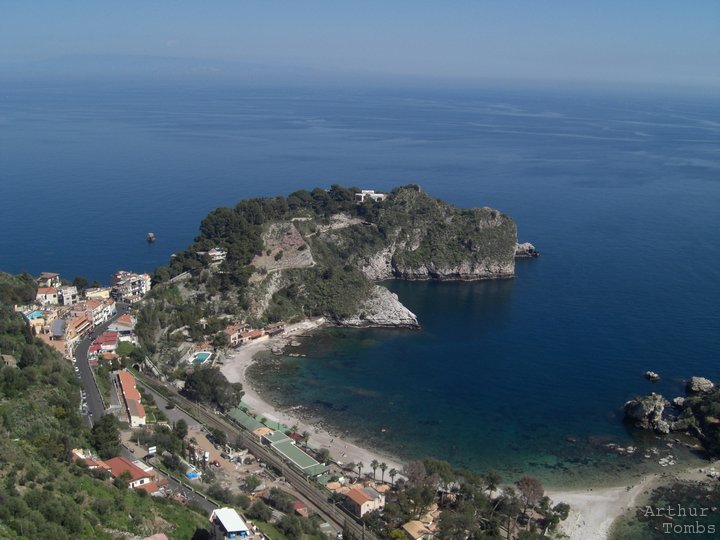 An image with no caption...