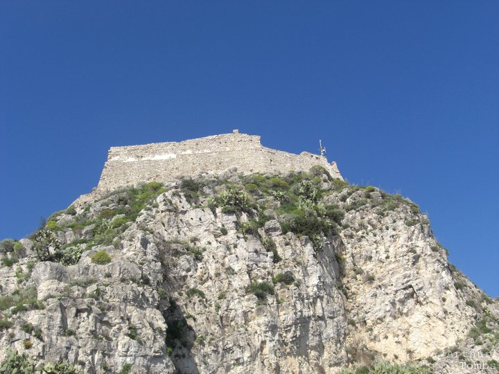 An image with no caption...