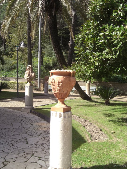 An image with no caption...