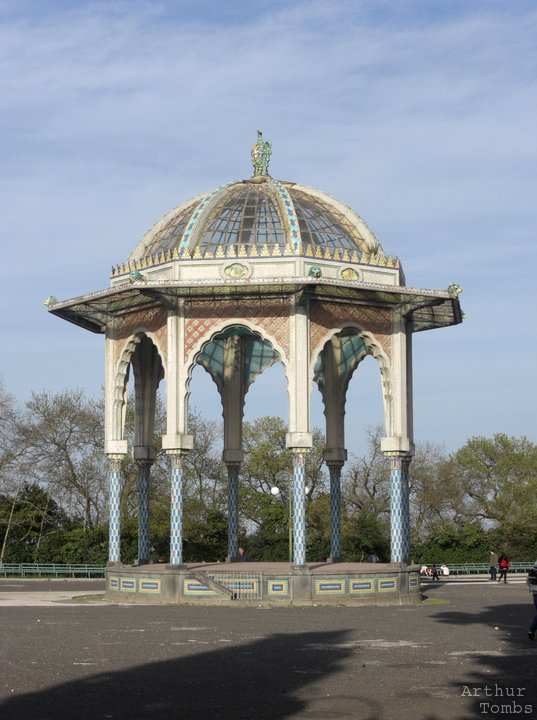 An image with no caption...