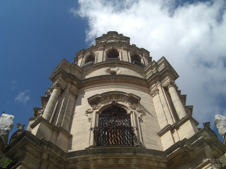 An image with no caption...