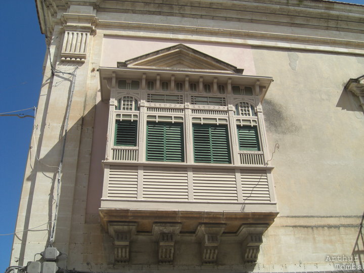 An image with no caption...