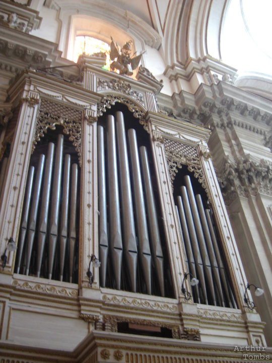 An image with no caption...